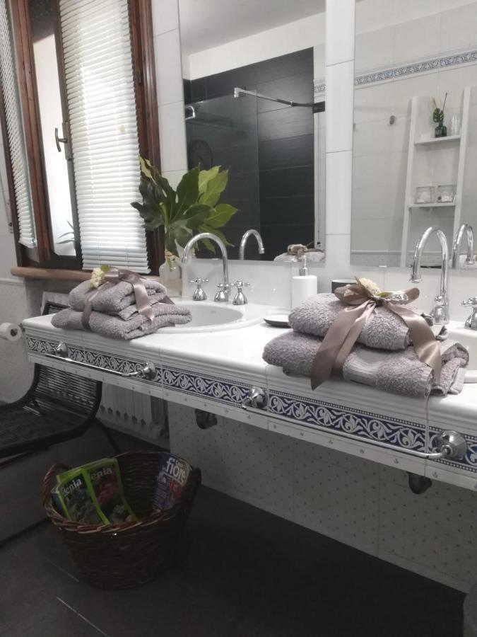 A Casa Mia Bed & Breakfast Bagnolo San Vito Eksteriør bilde